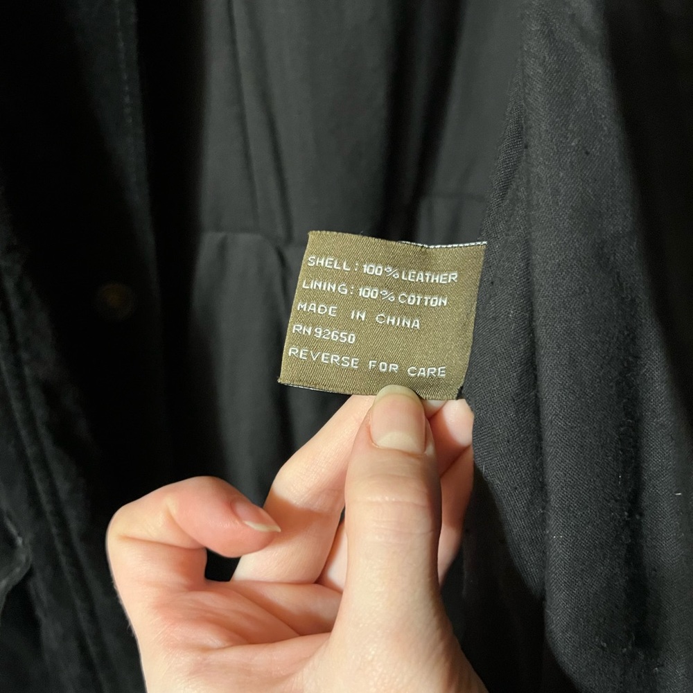 Leather coat - Picture 5 of 8